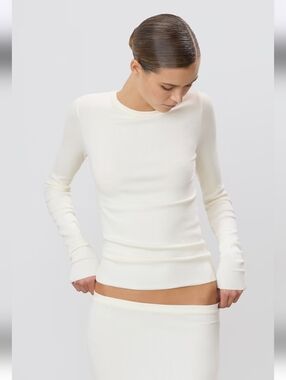 NWOT Eterne Women's Long-Sleeve Crewneck Top Ivory FITTED Sz L $135 Sample Piece
